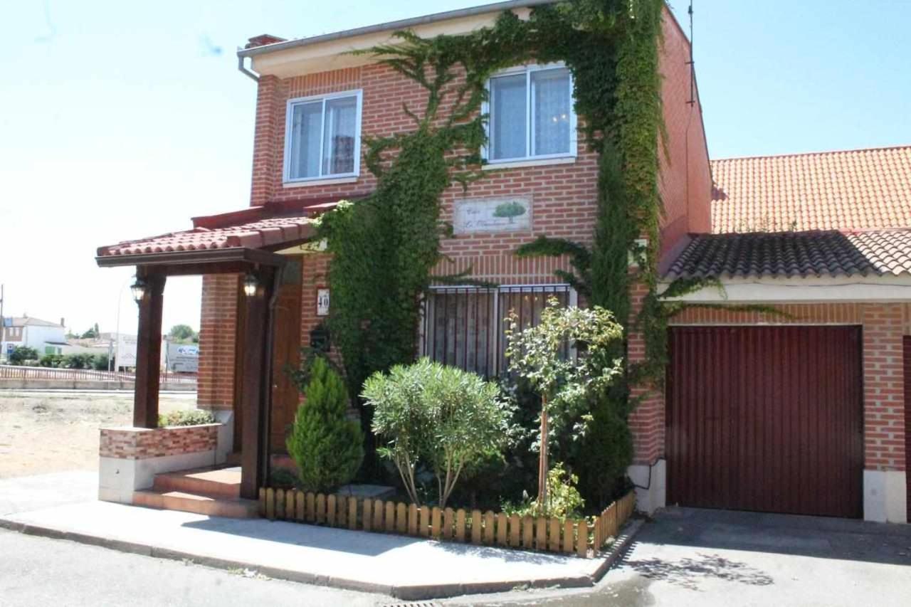 Alojamiento La Olmedana Olmedo Exterior foto