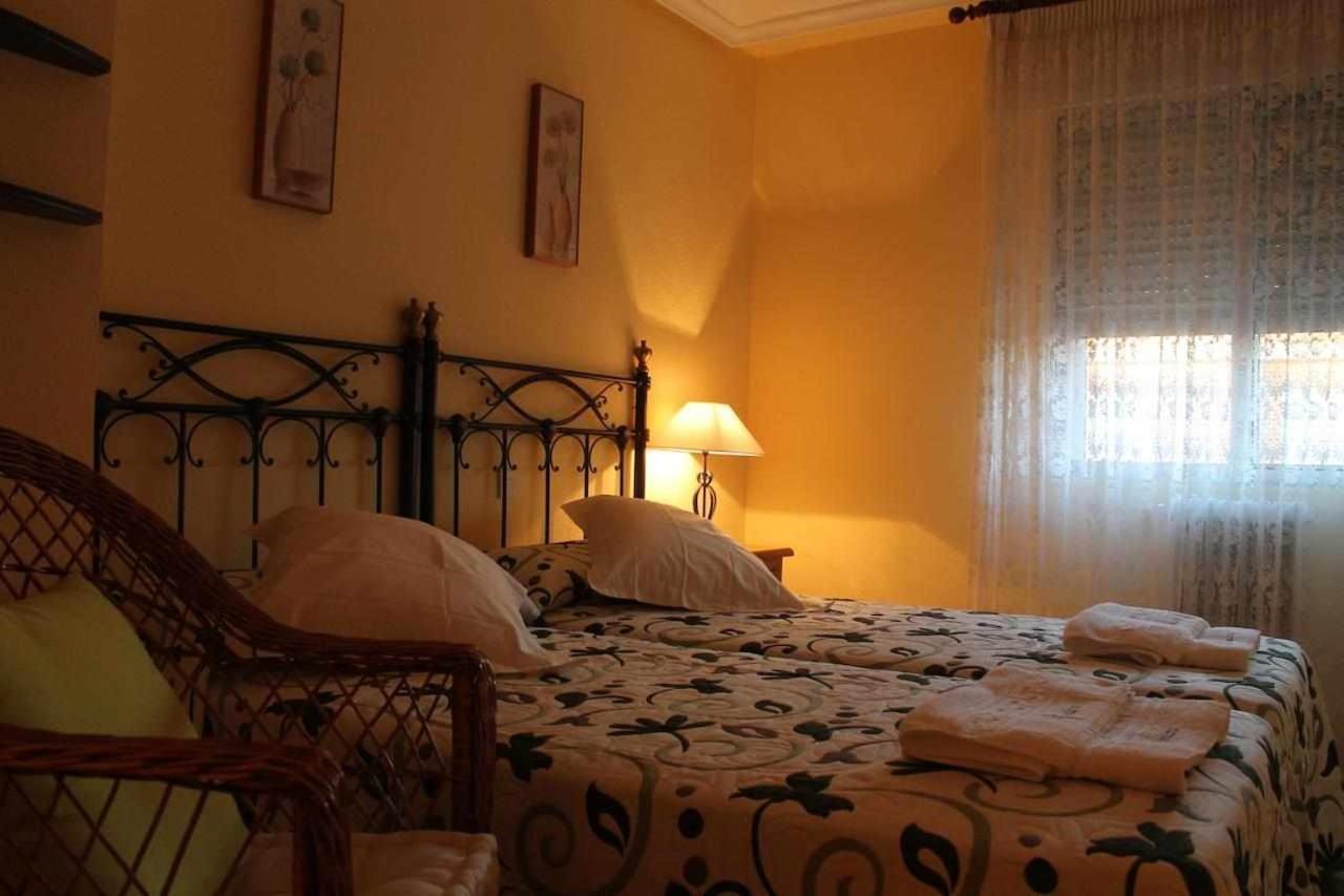 Alojamiento La Olmedana Olmedo Exterior foto