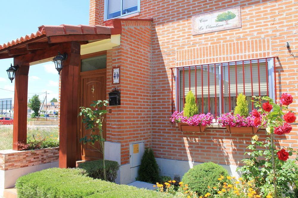 Alojamiento La Olmedana Olmedo Exterior foto