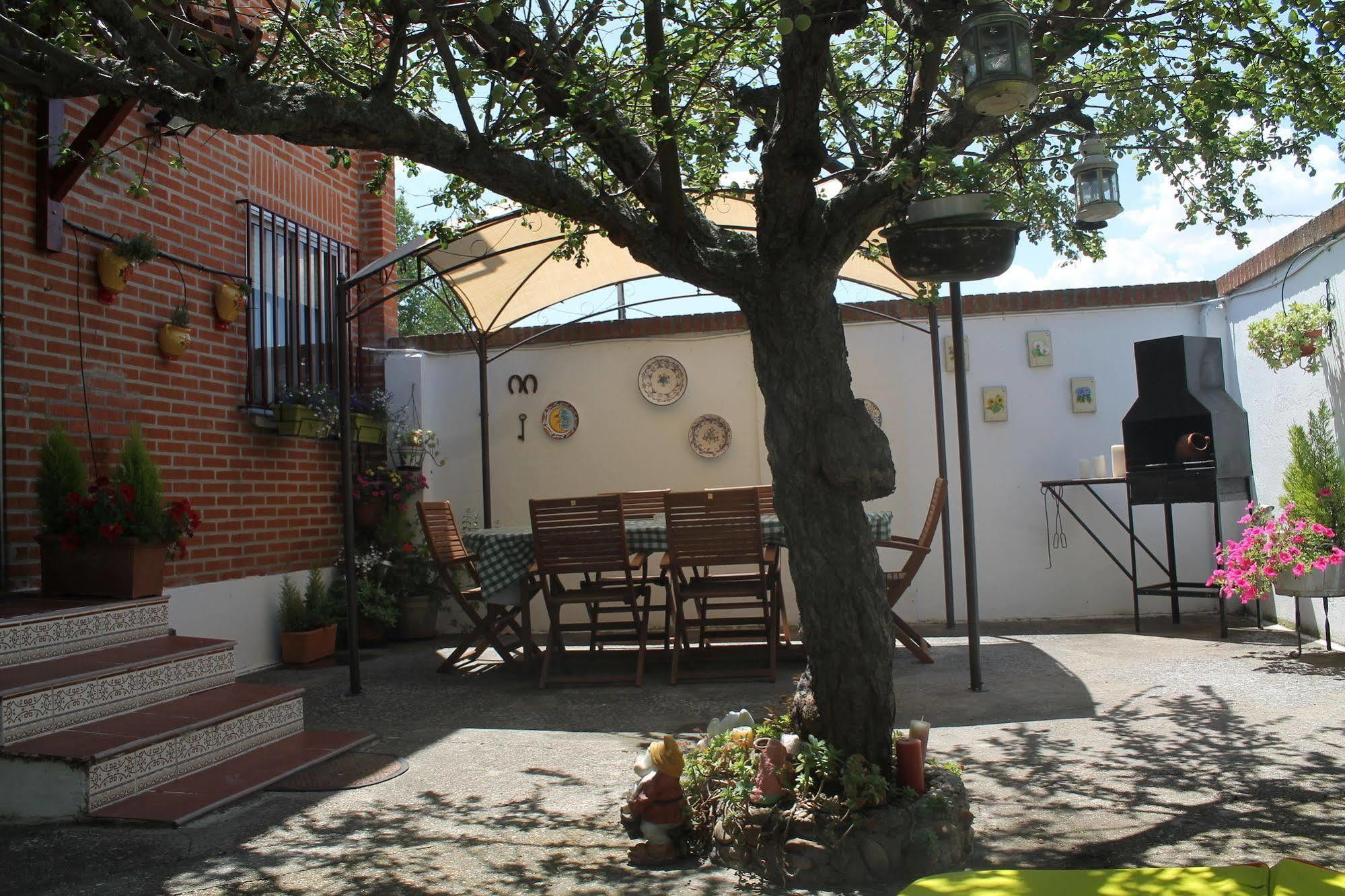 Alojamiento La Olmedana Olmedo Exterior foto